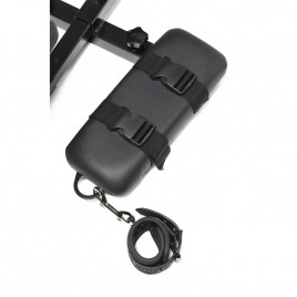 Imagen, stockade horizontal BDSM con máquina sexual automática, online