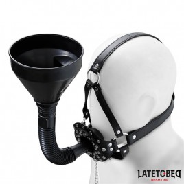 Imagen, embudo accesorio para mordaza BDSM negro, online